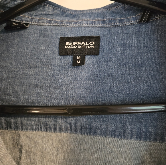 Buffalo button down - Picture 3 of 3